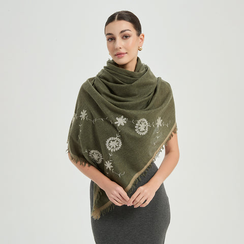 Dahlia 6915