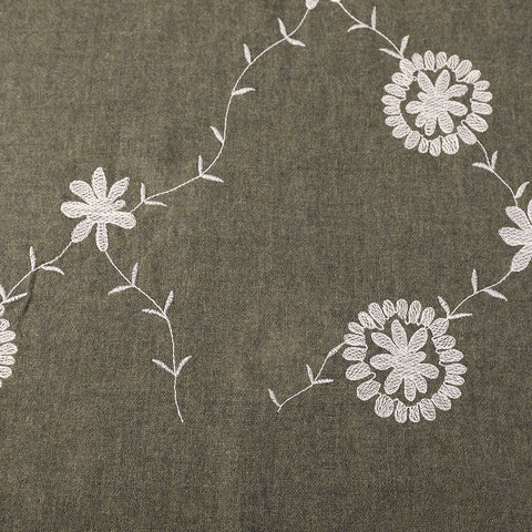 Dahlia details 5196