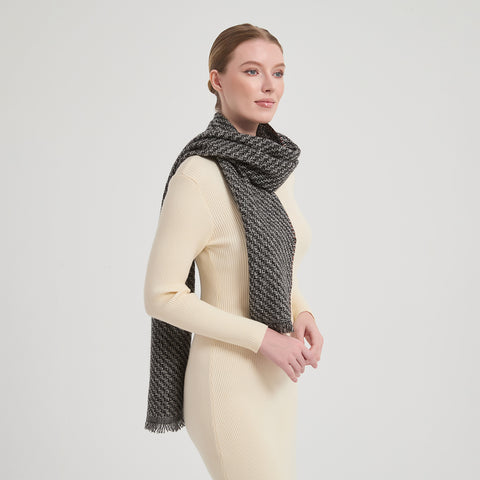 Dori Cashmere Scarf - Black