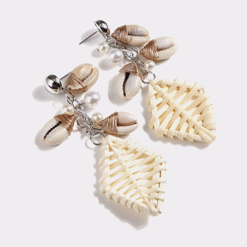 Ivy Rattan Earring - Image 3