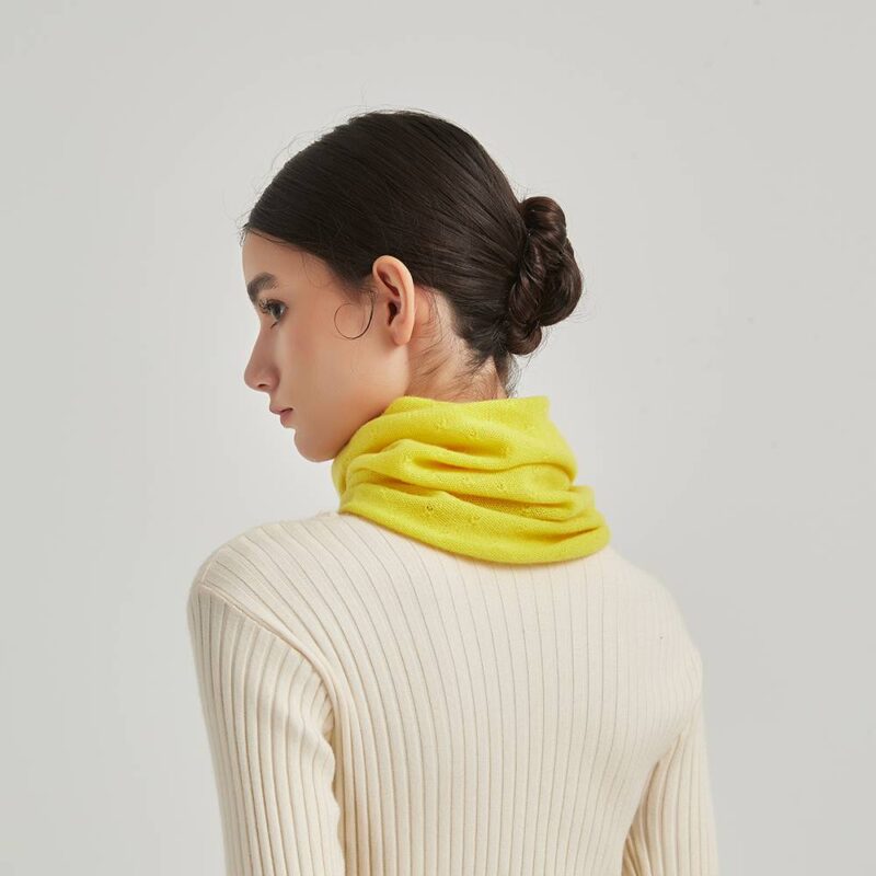 Scaldacollo Nira in puro cashmere - immagine 3