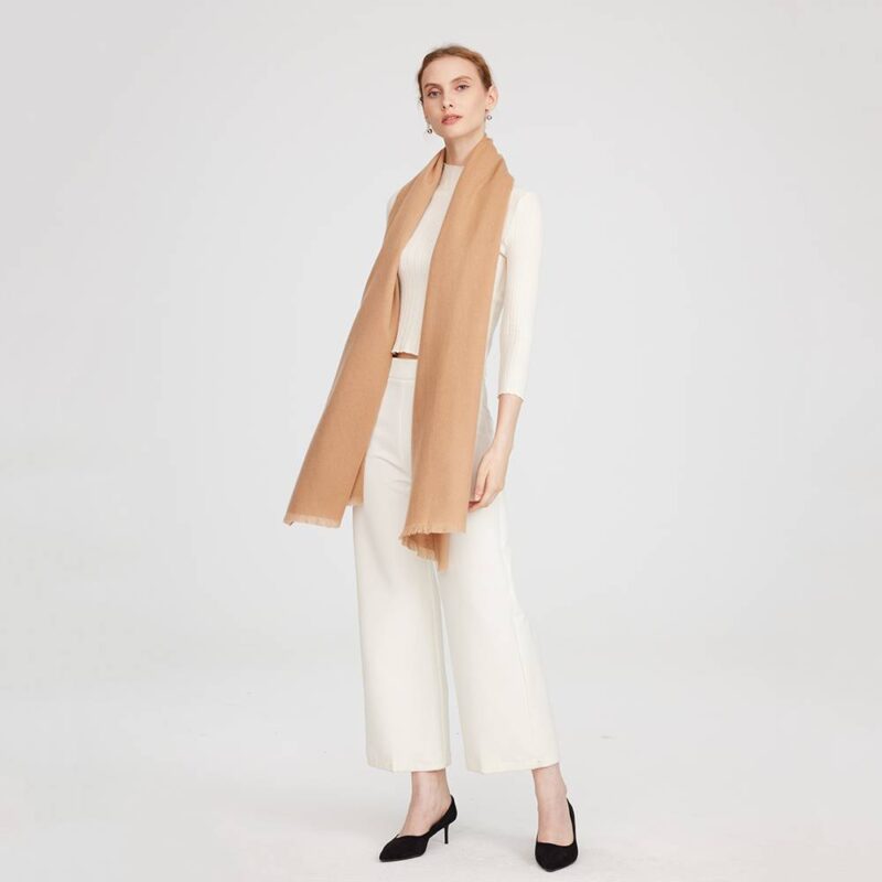 Nairi Pure Cashmere Tasseled Wrap – Image 3