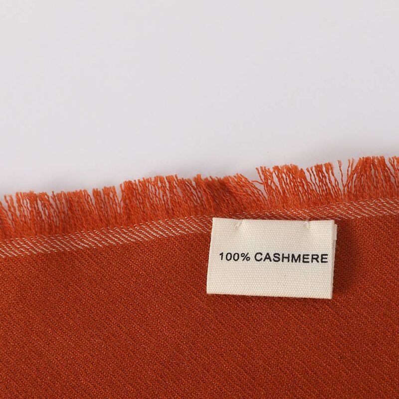 Sciarpa Helal Square in cashmere leggero come una piuma - immagine 8