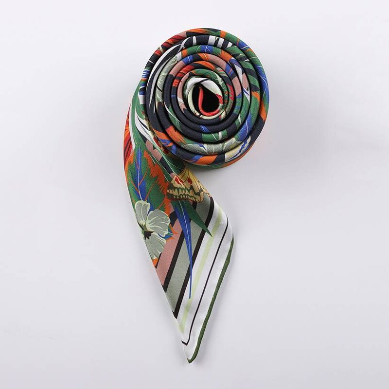 Adia Two-side FLoral Print Large Square Silk Scarf Wrap - immagine 5