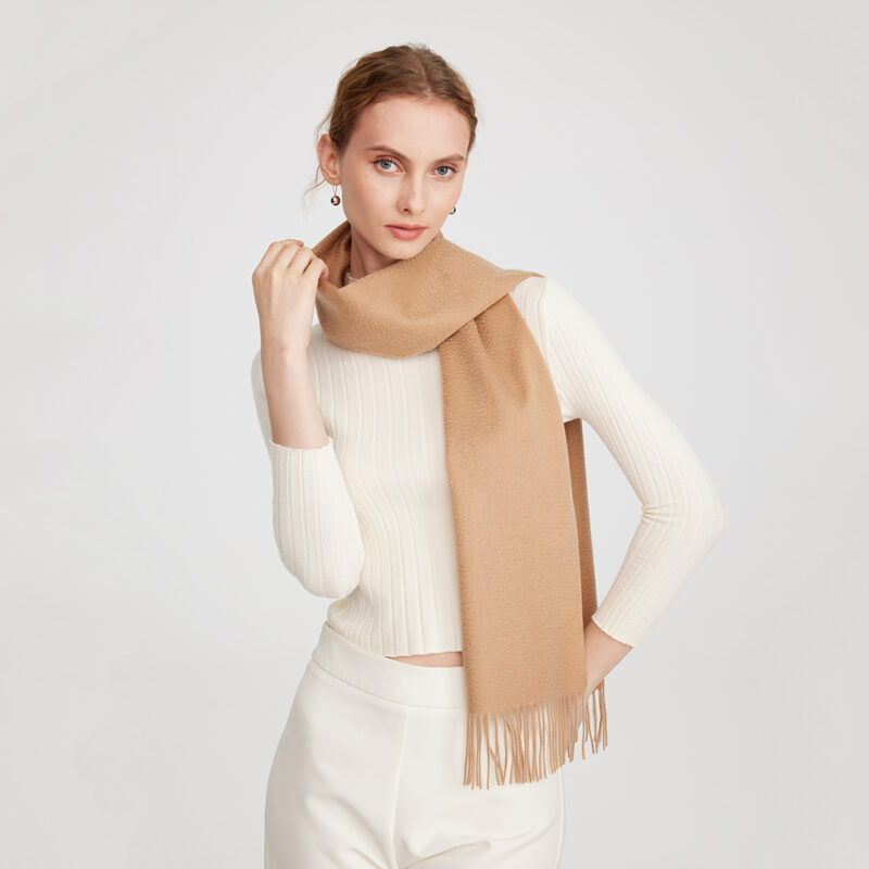 Aala Pure Cashmere Tasseled Scarf - Image 3