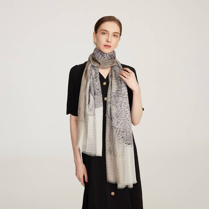 Avia Buffalo - Sciarpa di seta con frange - Wrap - immagine 4