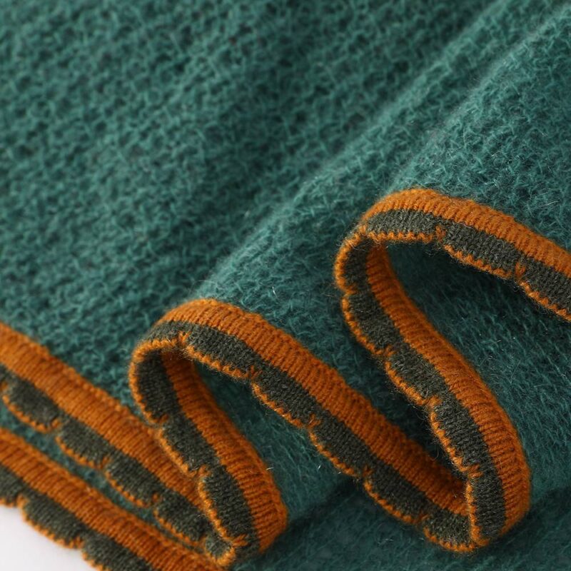 Bae Triangle Cashmere Scarf - Image 6