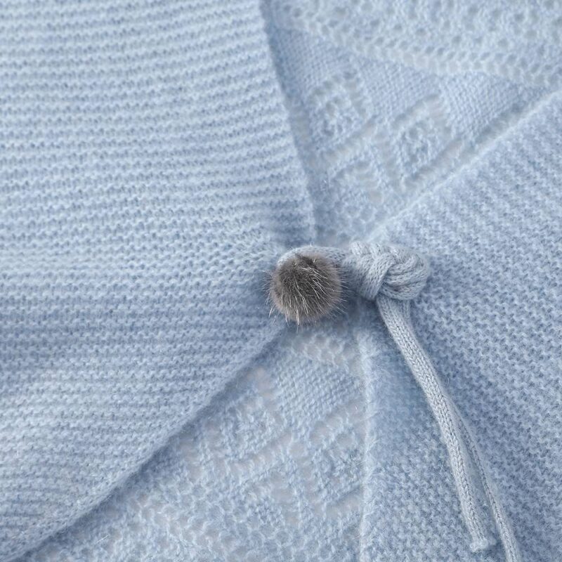 Ionna Cashmere Shoulder Warmer - Image 5