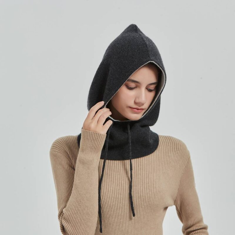 Taina Cashmere Snood - Image 2