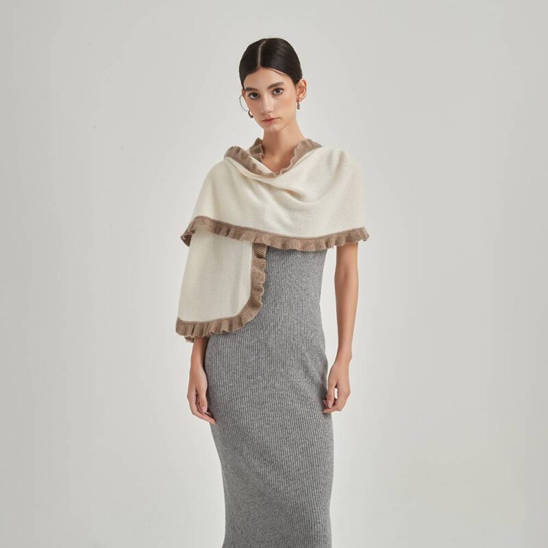 Tani Cashmere Scarf - Image 3