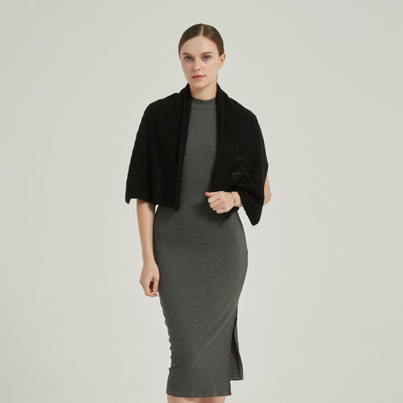 Bela Wearable Cashmere Wrap - Image 2