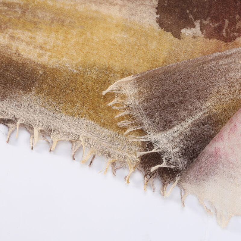 Echarpe en cachemire Kaela Featherlight – Image 6