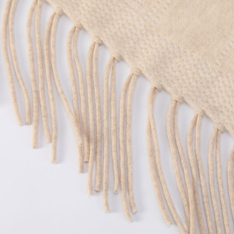 Écharpe en cachemire Callie Triangle – Image 6