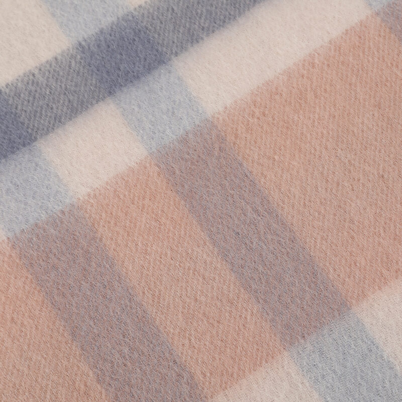 Écharpe en cachemire à carreaux Cora – Image 5