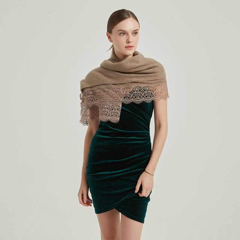 Rosa Wearable Cashmere Wrap - Image 3