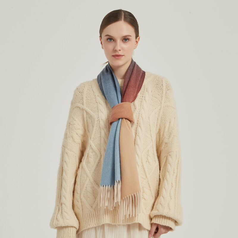 Zubi Gradient Cashmere Scarf - Image 3
