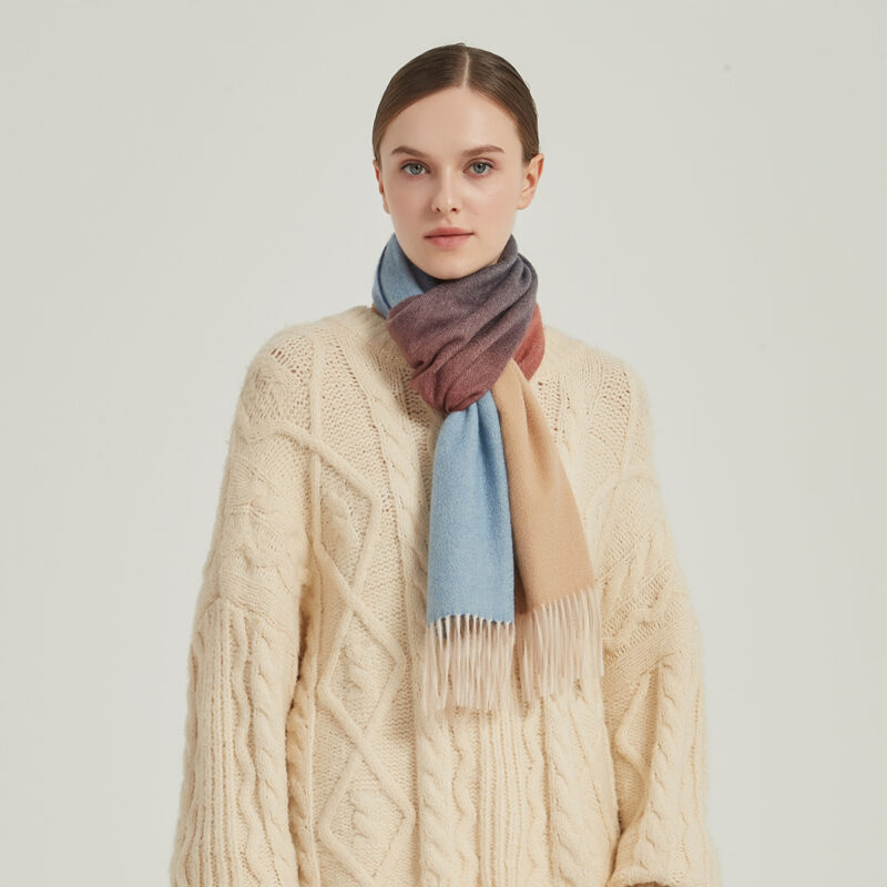 Zubi Gradient Cashmere Scarf - Image 4