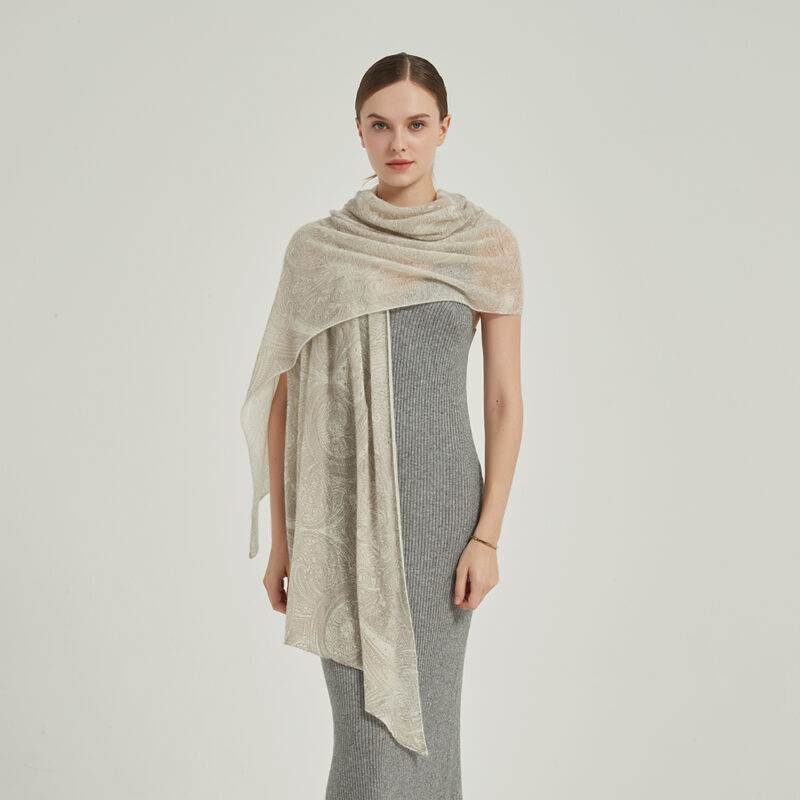 Écharpe en cachemire Dana Cloudlight - Blanc – Image 4