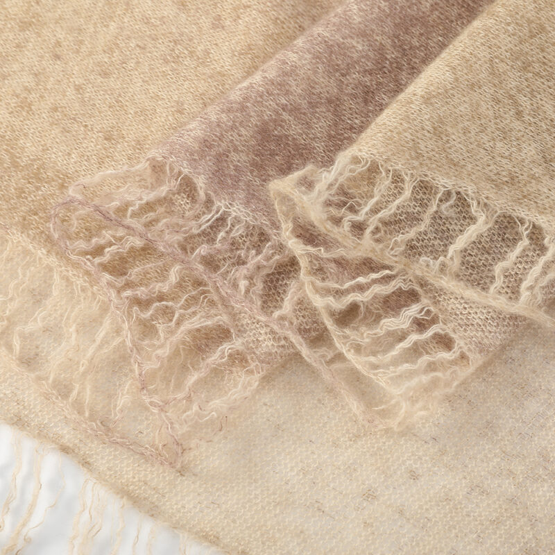Sciarpa avvolgente in cashmere Eileen Cloudlight - Beige - immagine 6
