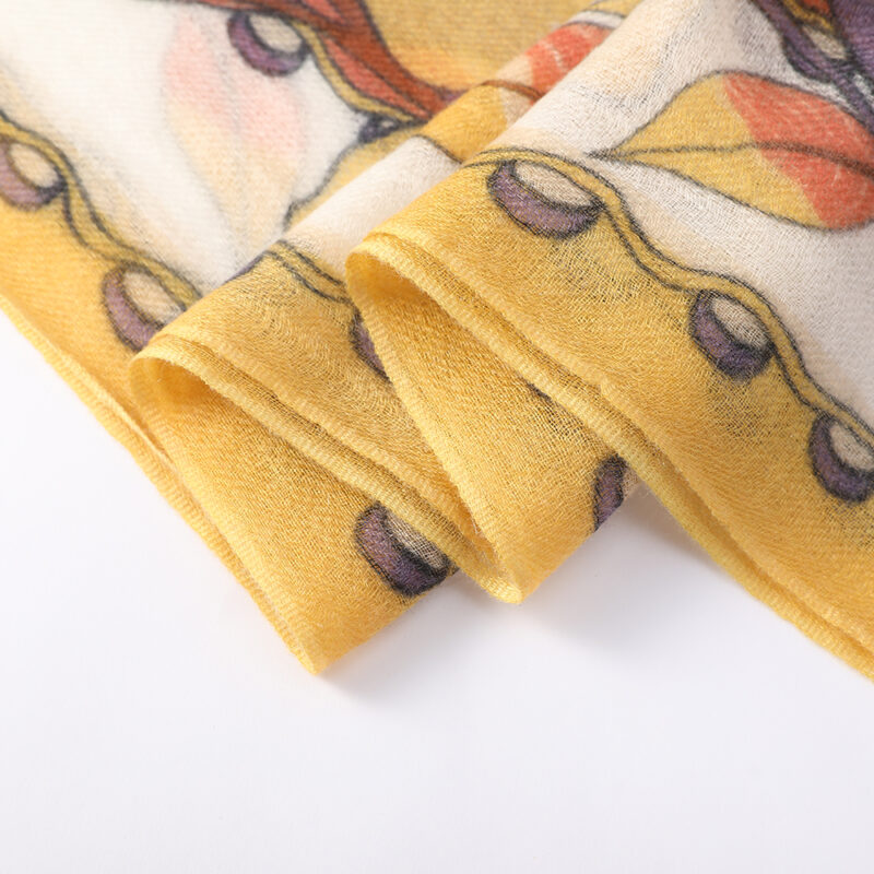 Écharpe en cachemire Freya Featherlight – Image 7