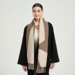 Jules Lambswool Scarf - Taupe