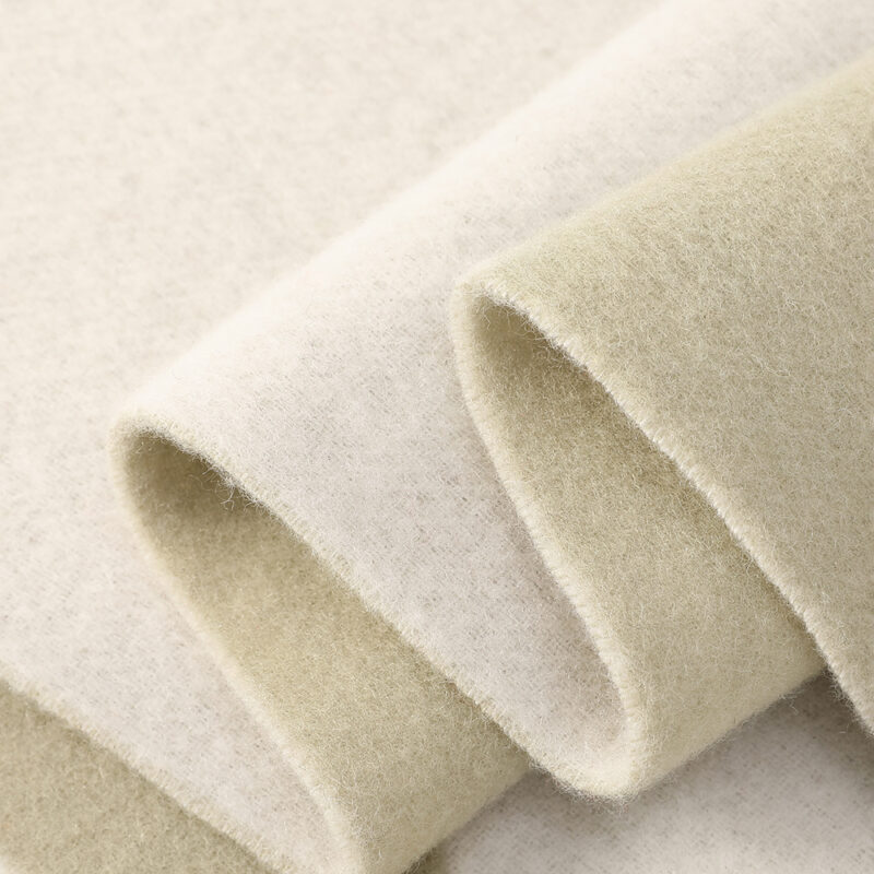 Jules Lambswool Scarf - Green - Image 5