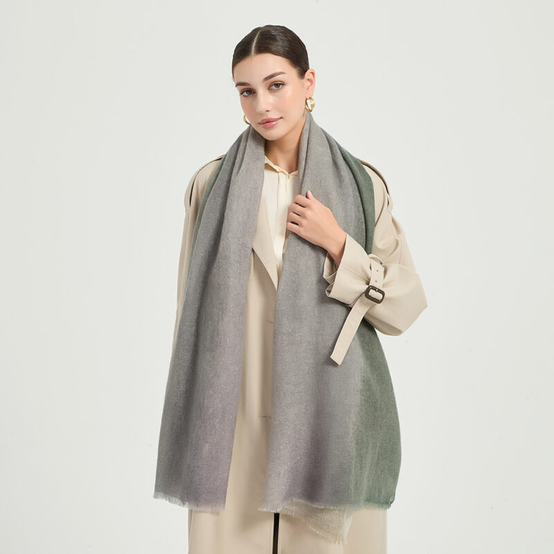 Kiana Cashmere Scarf Wrap - Olive - Image 3