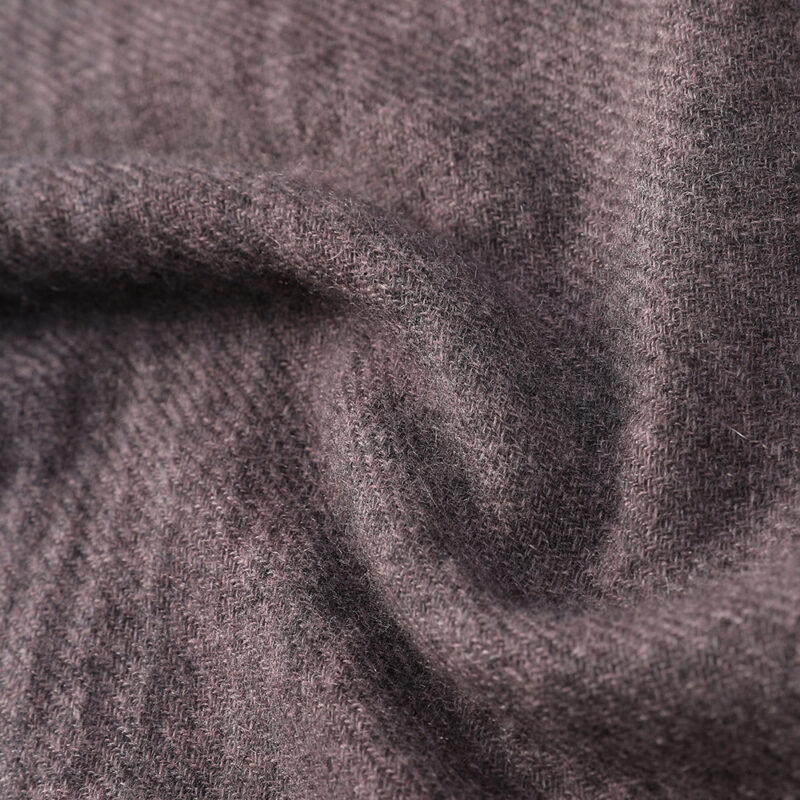 Kiana Federleichter Kaschmir Schal Wrap - Grau – Bild 5