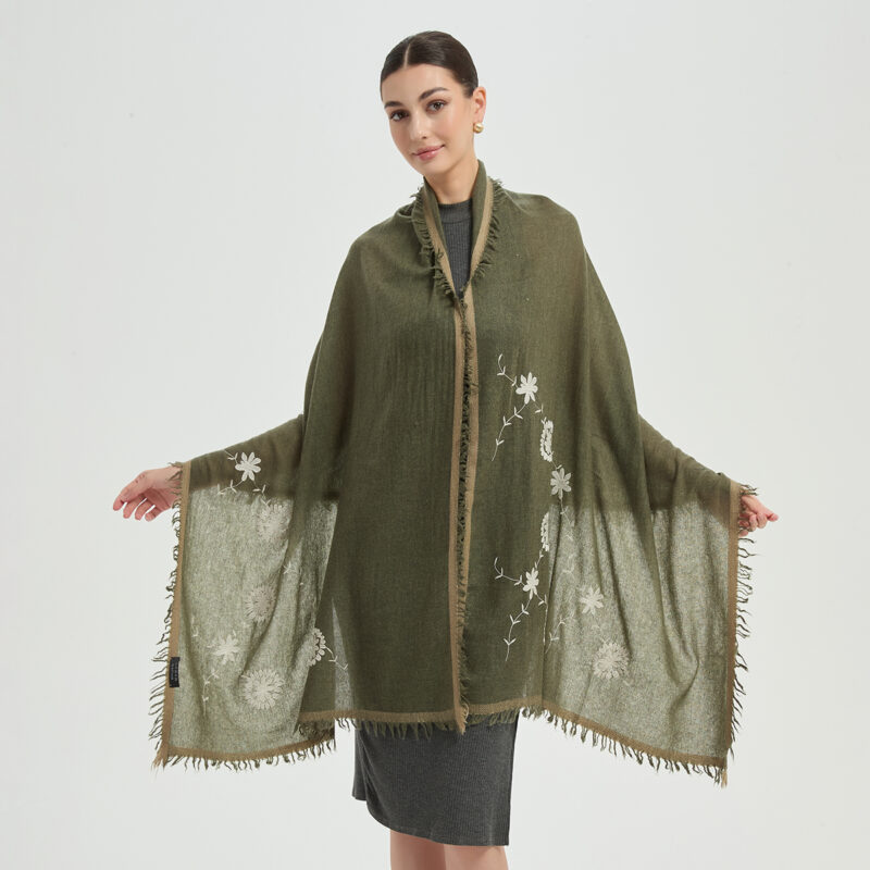 Dahlia Cashmere Wrap - Image 3