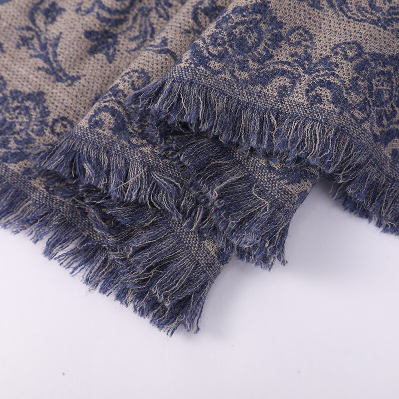Sciarpa a portafoglio in cashmere Featherlight di Kamal - Blu scuro - immagine 7