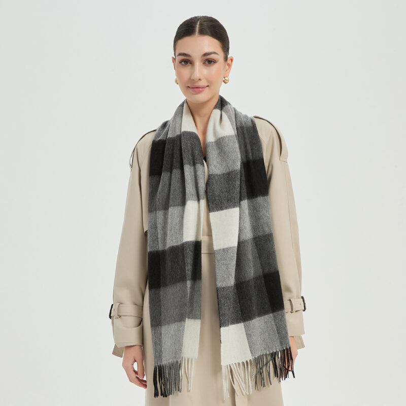 Reya Check Cashmere Scarf - Image 2