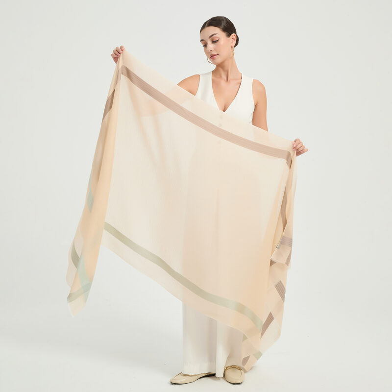 Melina Federleichter Kaschmir Schal Wrap - Beige – Bild 2