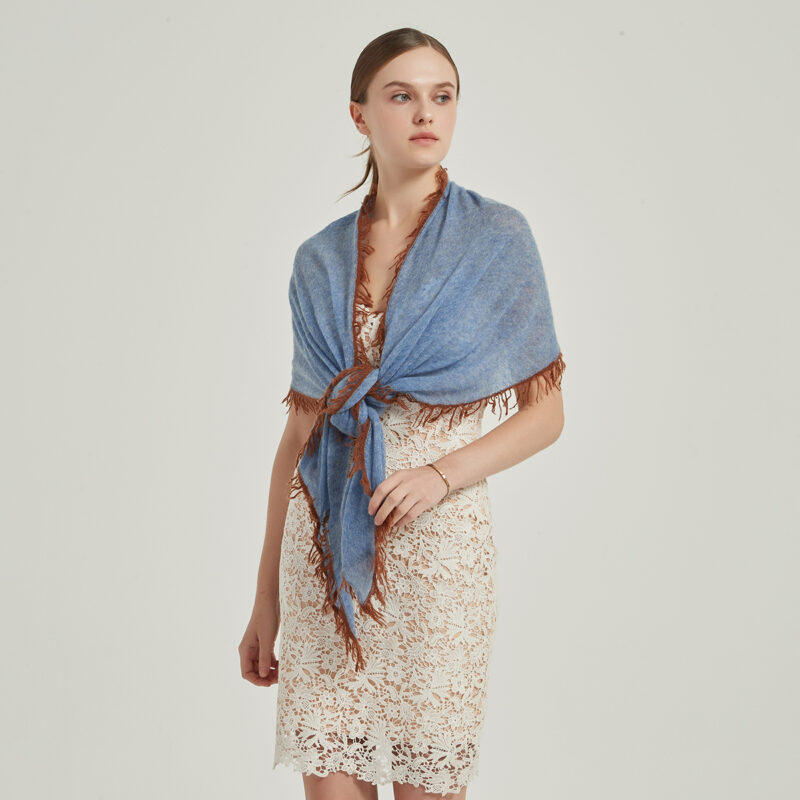 Hena Cloudlight Cashmere Scarf - Blue - Image 3