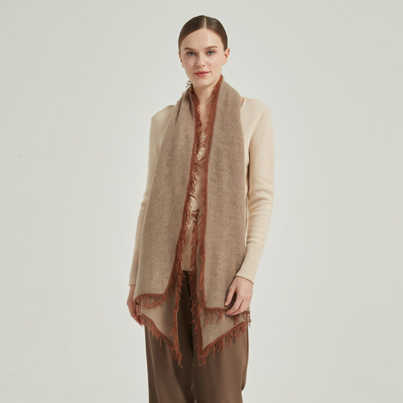 Hena Cloudlight Cashmere Scarf - Khaki - Image 3