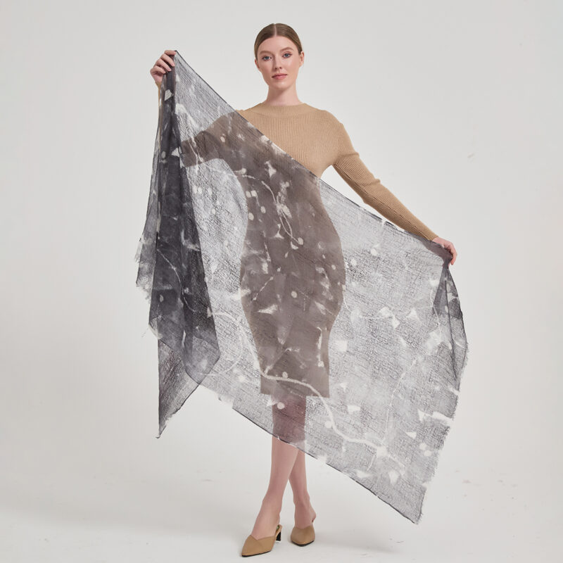 Alys Featherlight Cashmere Scarf Wrap - Dark Grey - Image 2