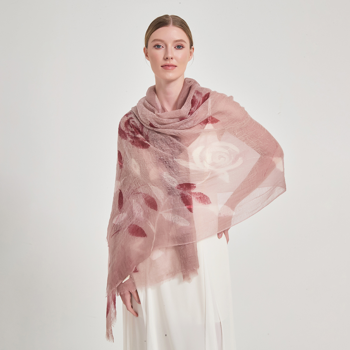 dali 014 Dali Featherlight Cashmere Scarf Wrap - Image 1