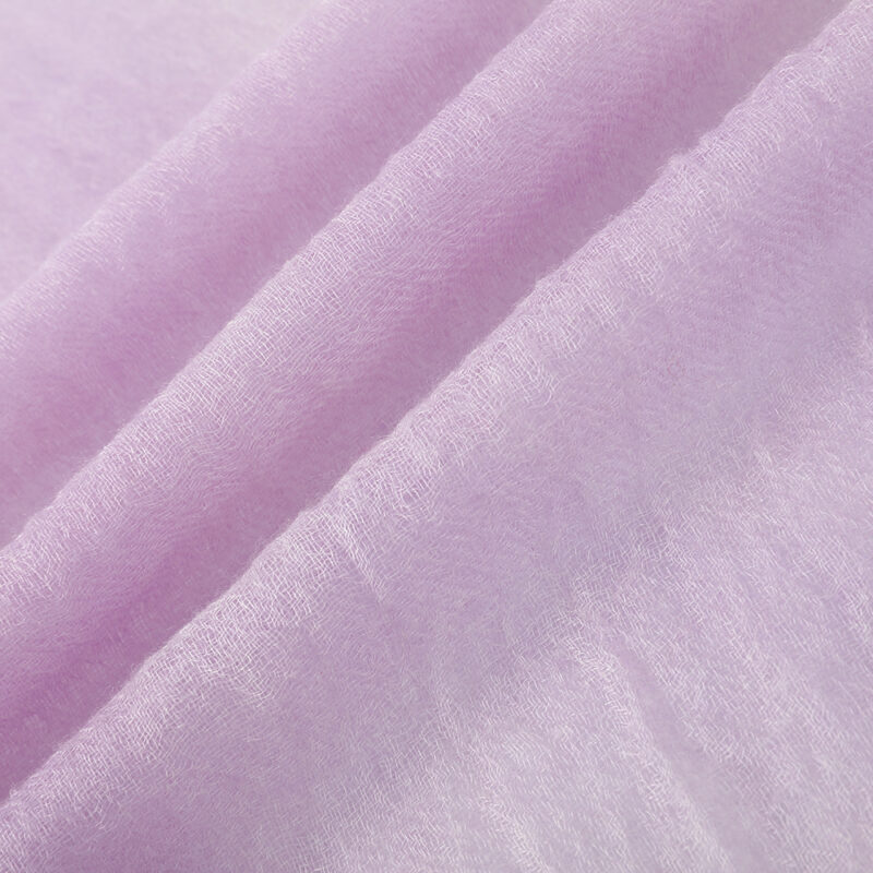 Écharpe en cachemire Lyra Featherlight - Lilas – Image 5