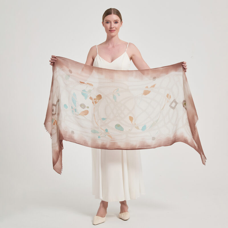 Sciarpa avvolgente in cashmere Aalia Featherlight - Marrone - immagine 2