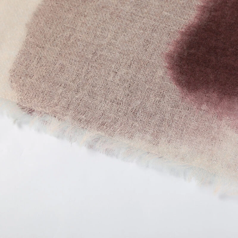 Sciarpa avvolgente in cashmere Miah Featherlight - immagine 7